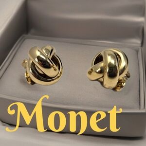 Monet Vintage Knotted Womens Earrings Gold Tone Clip On Add Beauty To The Nite